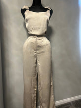 Load image into Gallery viewer, Bow Bliss Woven 2PC Set
